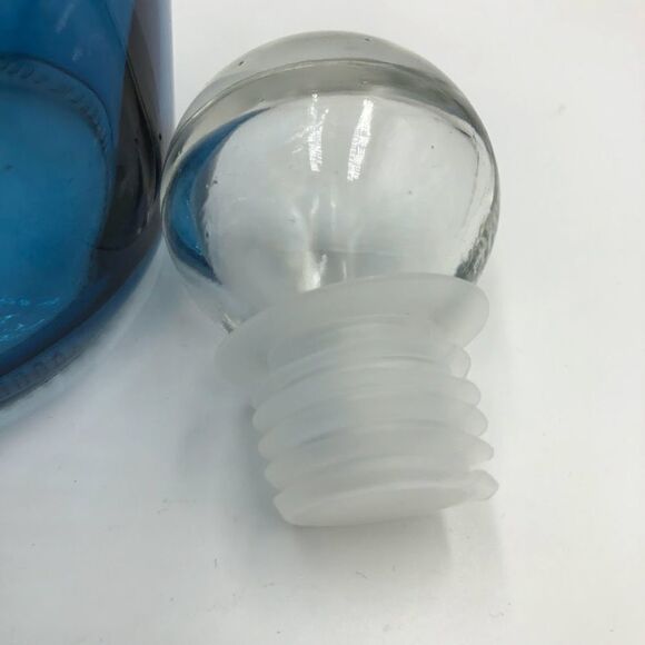 Blue Clear Ombre Look Glass Decanter Collectible Decorative Glassware - Picture 9 of 14